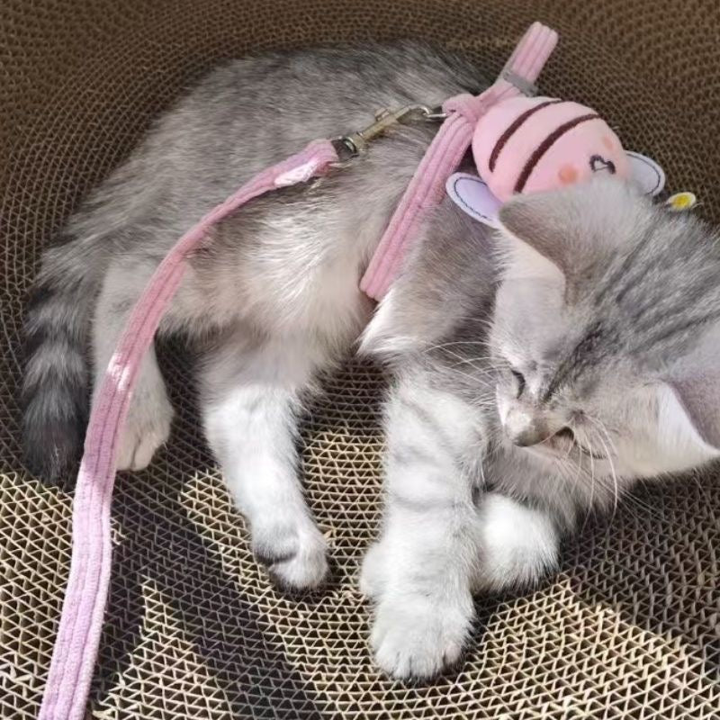 Buzzing with Style! Bee-Shaped Pet Leash - Adorable & Secure for Small Dogs & Cats